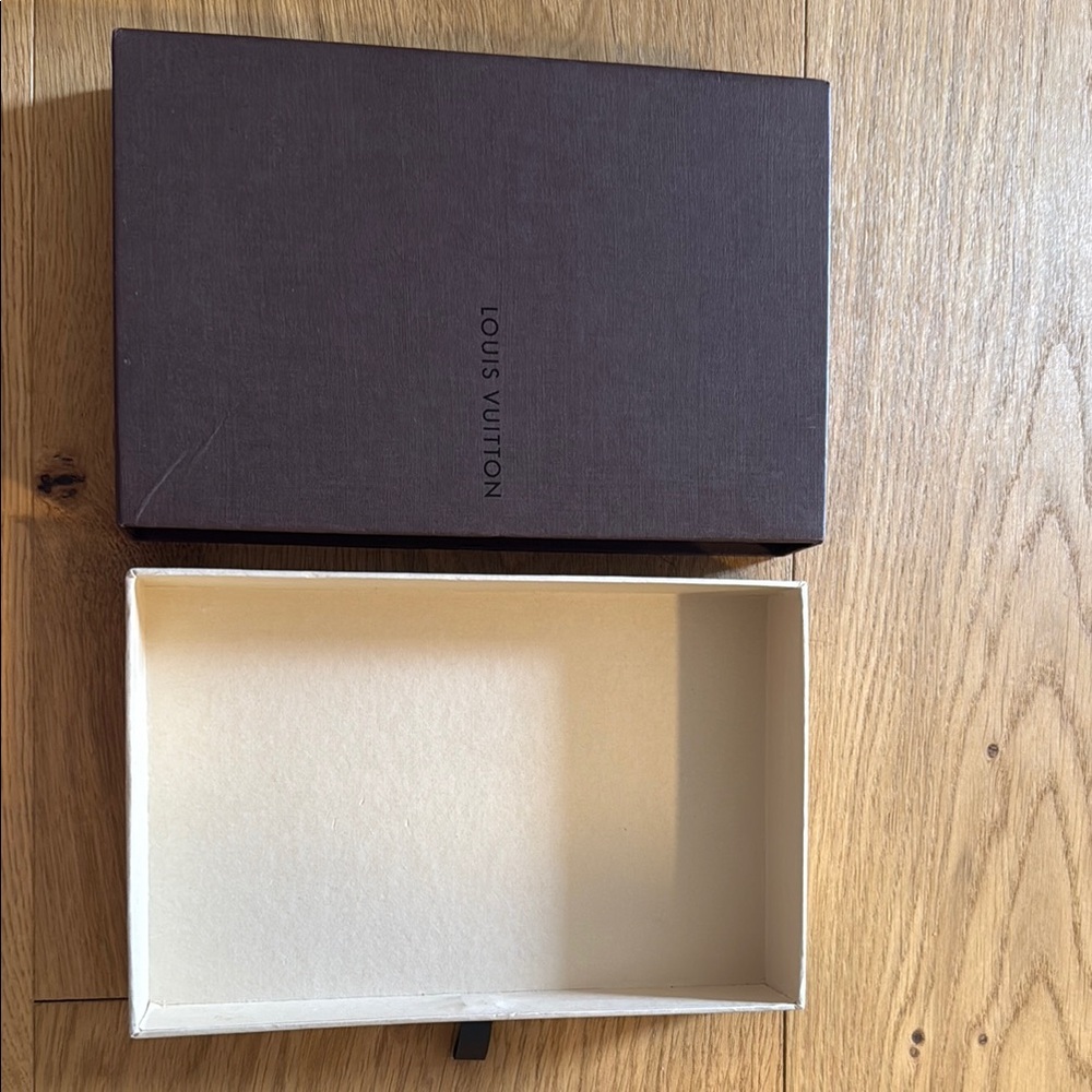 Louis Vuitton Brown and Cream Box